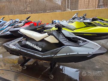 Moto d'acqua SeaDoo Spark 90hp 2014 50 ore