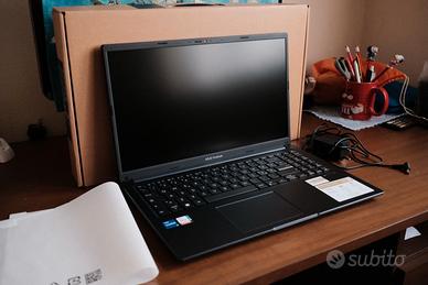 ASUS Vivobook 15 15.6" I5-1334U 16GB RAM 512GB SSD