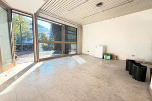 Nuovo salario - locale commerciale