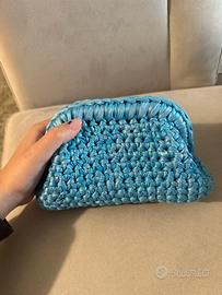 Clutch bag borsa crochet fatta a mano azzurra