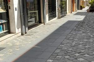Pieno centro, Via Don Minzoni