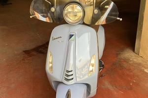 Vespa primavera 50