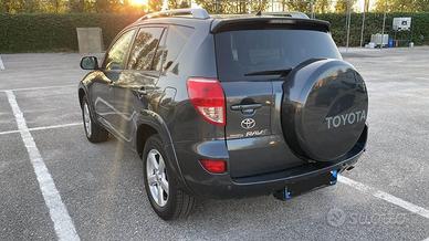 toyota RAV4 - 2200 diesel - 4WD - anno 2007