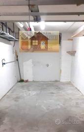 Box / Garage di 17 m² a Firenze