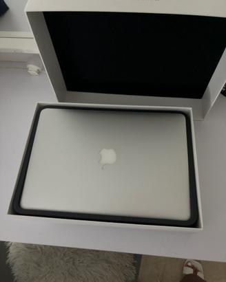 MacBook Air 13