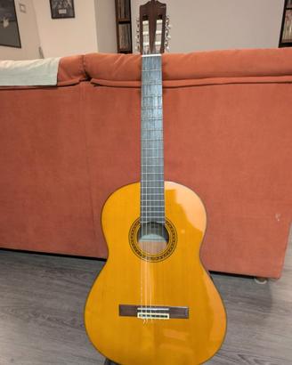 Chitarra Classica Yamaha CG - 120A , anni 90.