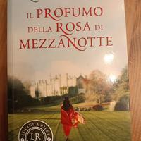 il profumo della rosa di mezzanotte 