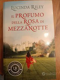 il profumo della rosa di mezzanotte 
