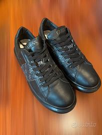 Scarpe guess nere tg 44