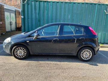 FIAT Grande Punto - 2016
