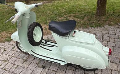 Piaggio Vespa 50 R (V5A1) - 1964