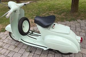 Piaggio Vespa 50 R (V5A1) - 1964