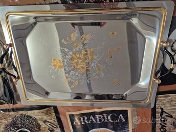 Coppia vassoi eleganti decorati