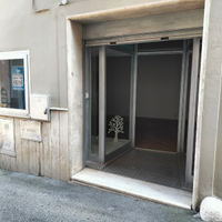 Locale artigianale/commerciale