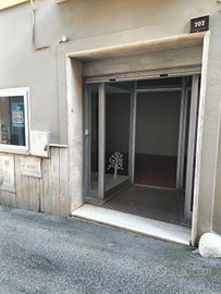 Locale artigianale/commerciale