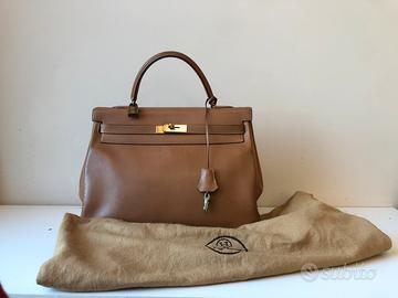 2 borse Vintage ,(1Chanel, 1Hermes)