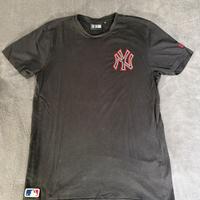 Maglietta new ira X MLB taglia M nera e rossa.