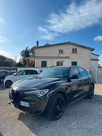 Alfa Romeo Stelvio 2.2 Turbodiesel 210 CV AT8 Q4 B