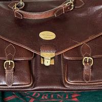 cartella in pelle pieno fiore