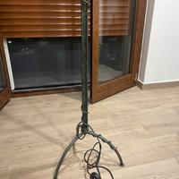 Piantana in ferro battuto