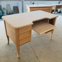 Scrivania porta PC  3 cassetti grezzo