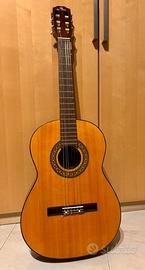 Chitarra classica per ragazzi alti fino a 150 cm