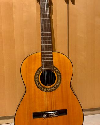 Chitarra classica per ragazzi alti fino a 150 cm