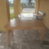 Lotto di 6 tavoli in legno 