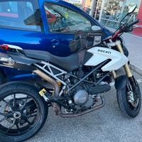 Ducati Hypermotard 796