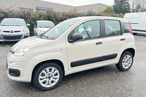 Fiat Panda 0.9 TwinAir Turbo Natural Power Lounge*