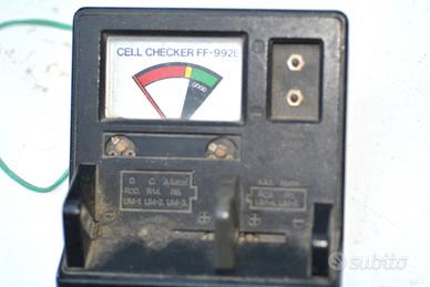 Strumento per provare la carica di tutte le batter