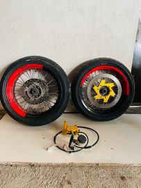 KIT CERCHI MOTARD KTM