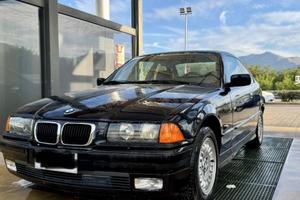 Bmw 320i e36