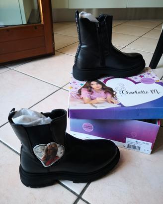 Stivaletti bimba n. 33 usati Charlotte M