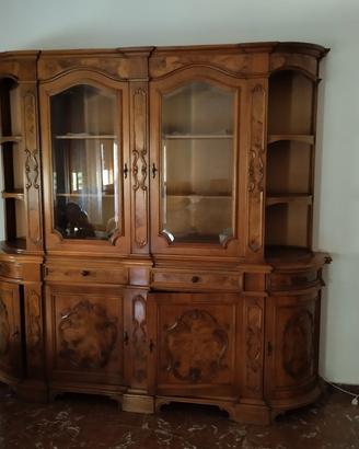credenza intarsiata 