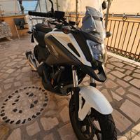 Honda nc 750x pari a nuovo 
