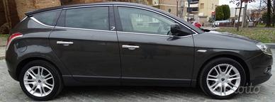 Ricambi lancia delta 2009