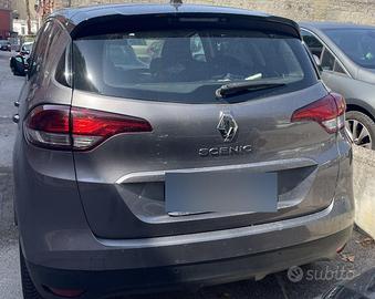 RENAULT SCENIC