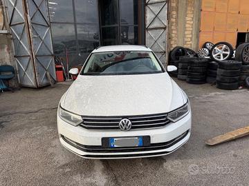 Ricambi Volkswagen Passat Variant 2.0 TDI 150cv de