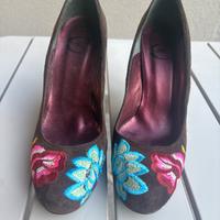 Décolleté marroni con tacco di Just Cavalli