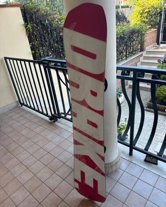 Tavola snowboard  drake 156 + scarponi