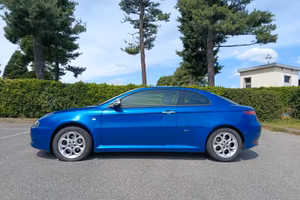 Alfa Romeo GT 1.9 Mjet Sort