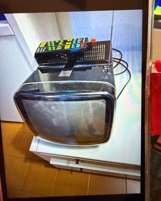 Vari oggetti di arredo vintage