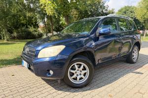 Toyota RAV 4 RAV4 2.2 D-4D 136 CV Luxury