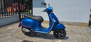 Vespa GTS 300 Super Sport solo 637km unico prop