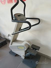 Step XT  technogym