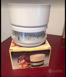 Bilancia meccanica da cucina vintage