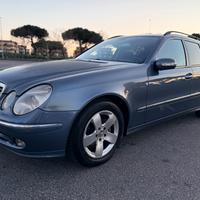 Mercedes Classe E 320 S.W. 204cv Automatica