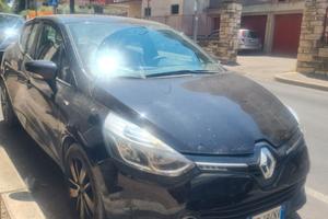 Renault Clio 1.5 dci buono stato usata