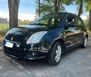 Suzuki Swift 1.3 4x4 5p. - Garanzia 12 mesi